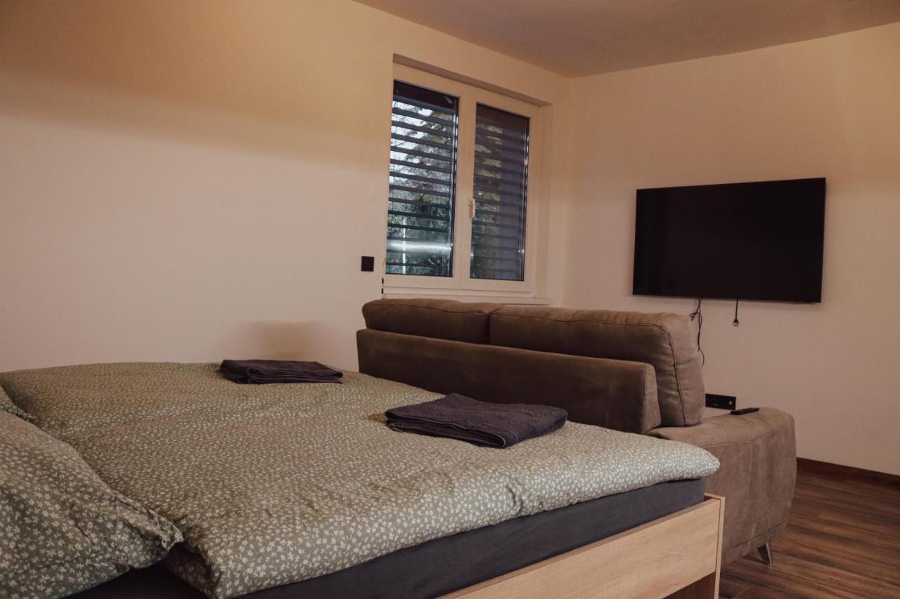Iq Apartments プレショフ エクステリア 写真