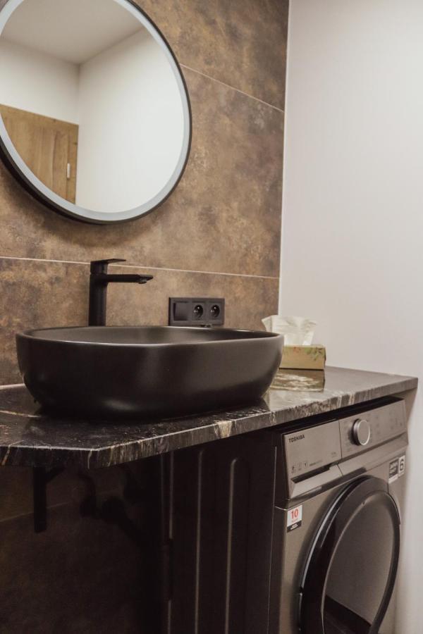 Iq Apartments プレショフ エクステリア 写真