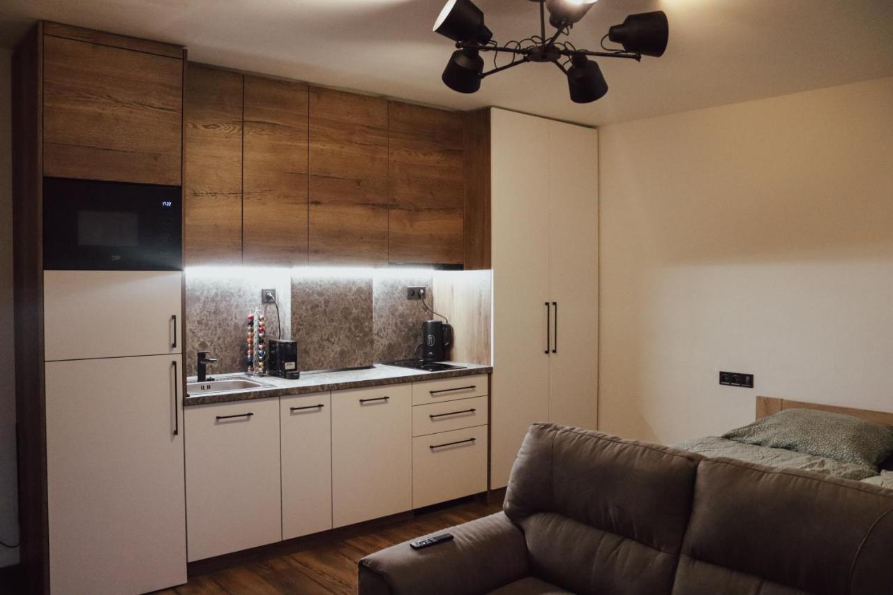 Iq Apartments プレショフ エクステリア 写真