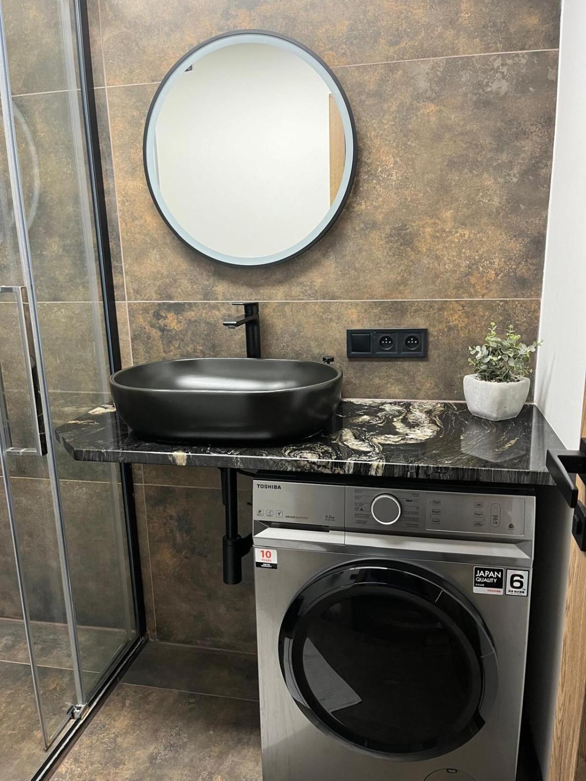 Iq Apartments プレショフ エクステリア 写真