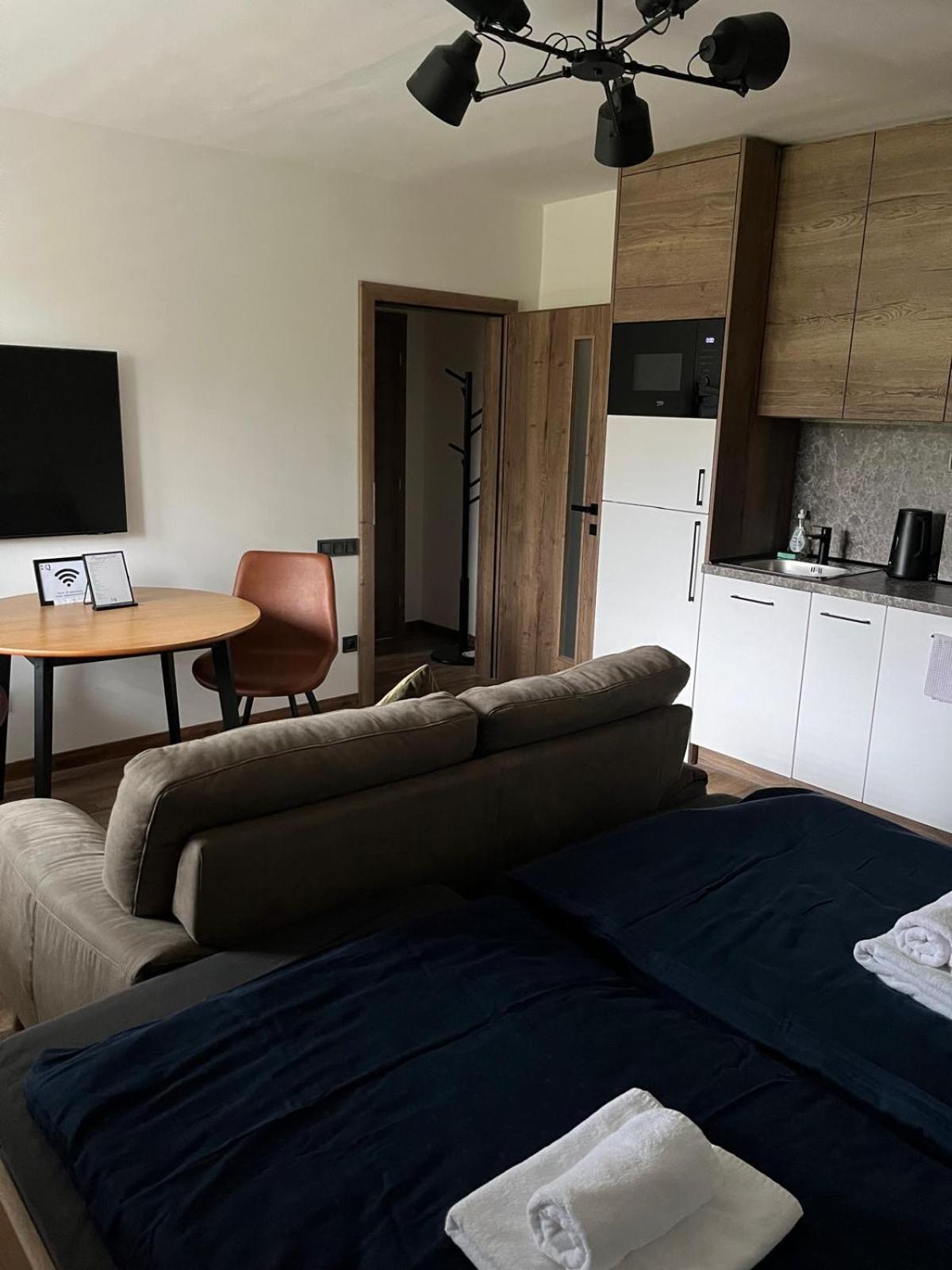 Iq Apartments プレショフ エクステリア 写真